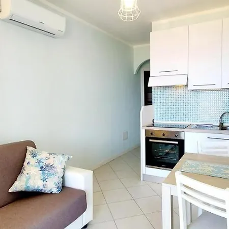 Casa Aurora With Sea View And Swimming Pool Appartamento Castelsardo